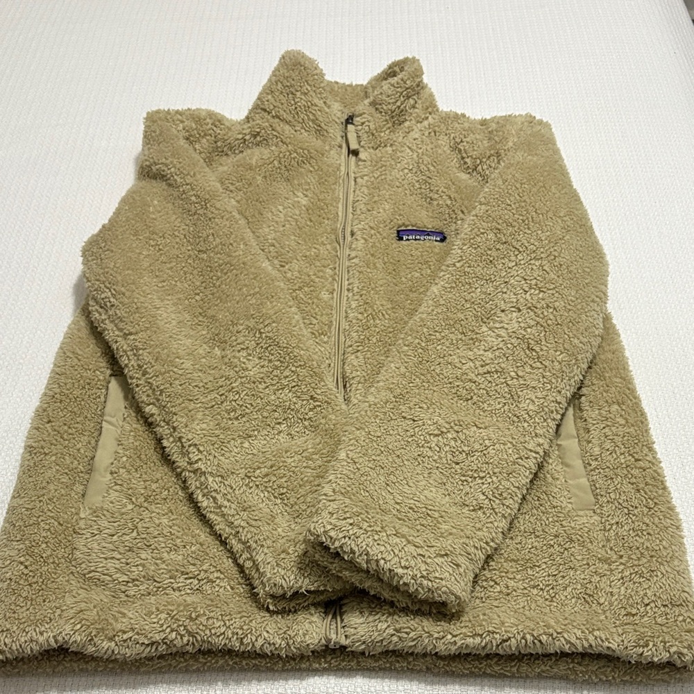 Patagonia women’s fleece jacket (beige color)